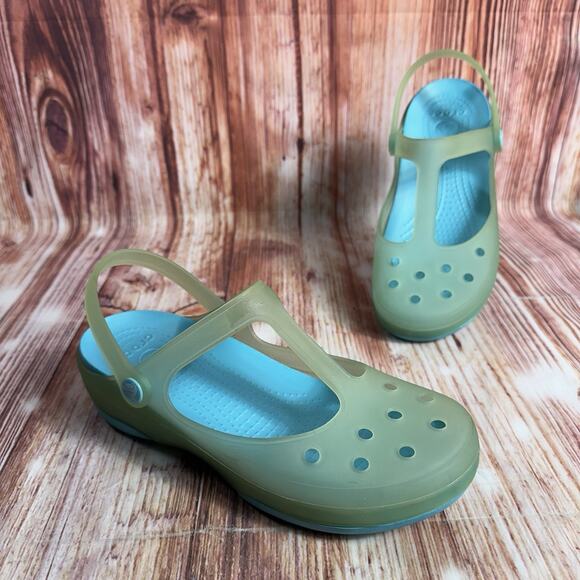 Crocs CARLIE Size 8 Blue Green Mary Jane Sandals Clogs Slide Closed Toe Shoes - Picture 1 of 12